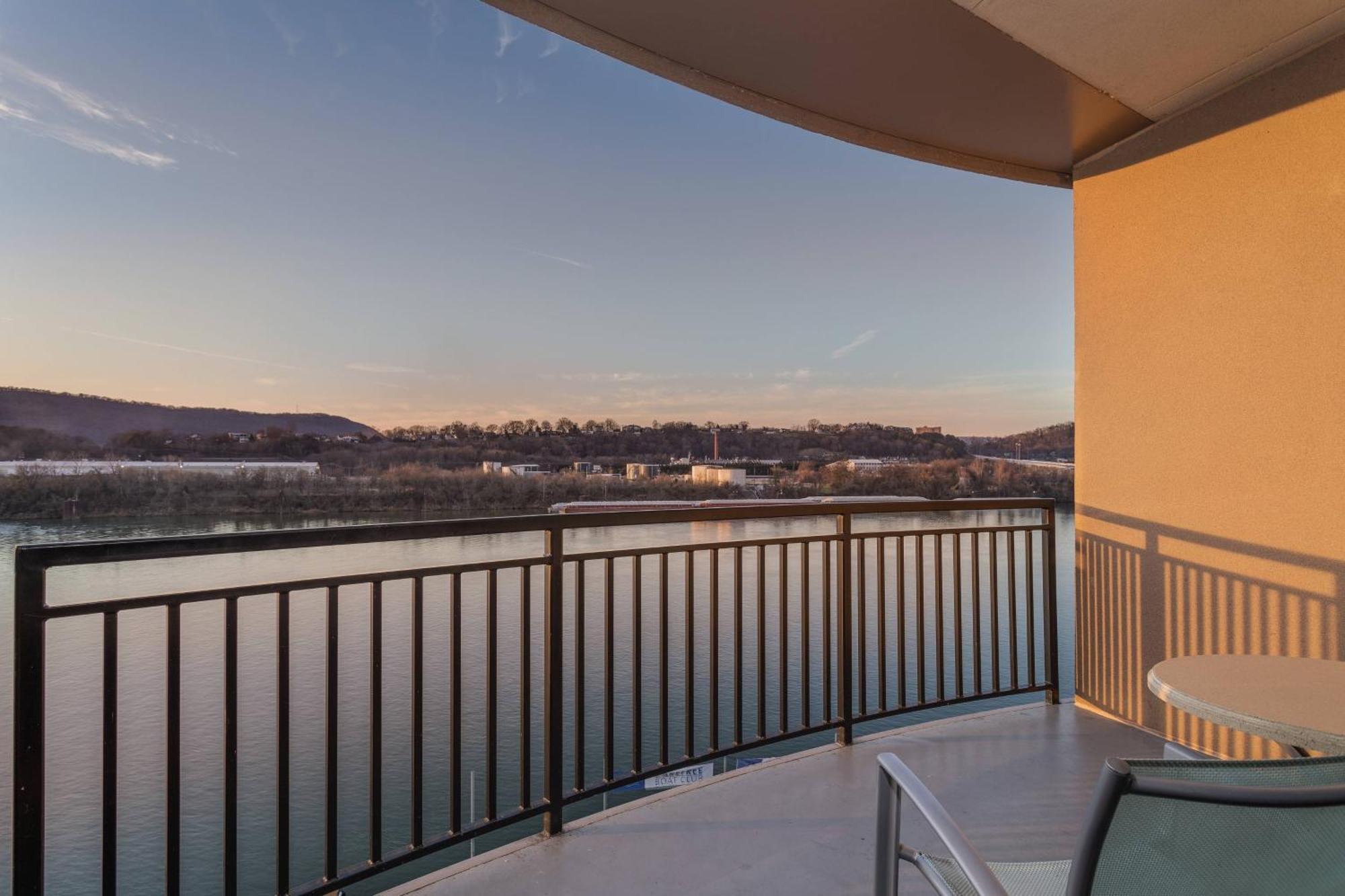 Springhill Suites By Marriott Downtown Chattanooga/Cameron Harbor Exteriér fotografie